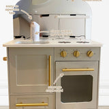 The Little Kitchen