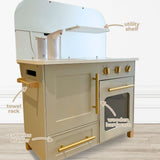The Little Kitchen